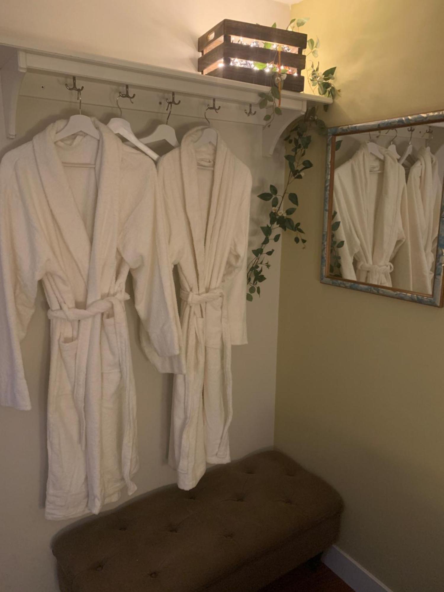 Romantisch Wellness Appartement Met Prive Hottub Sauna Gamesroom Den Ham Esterno foto